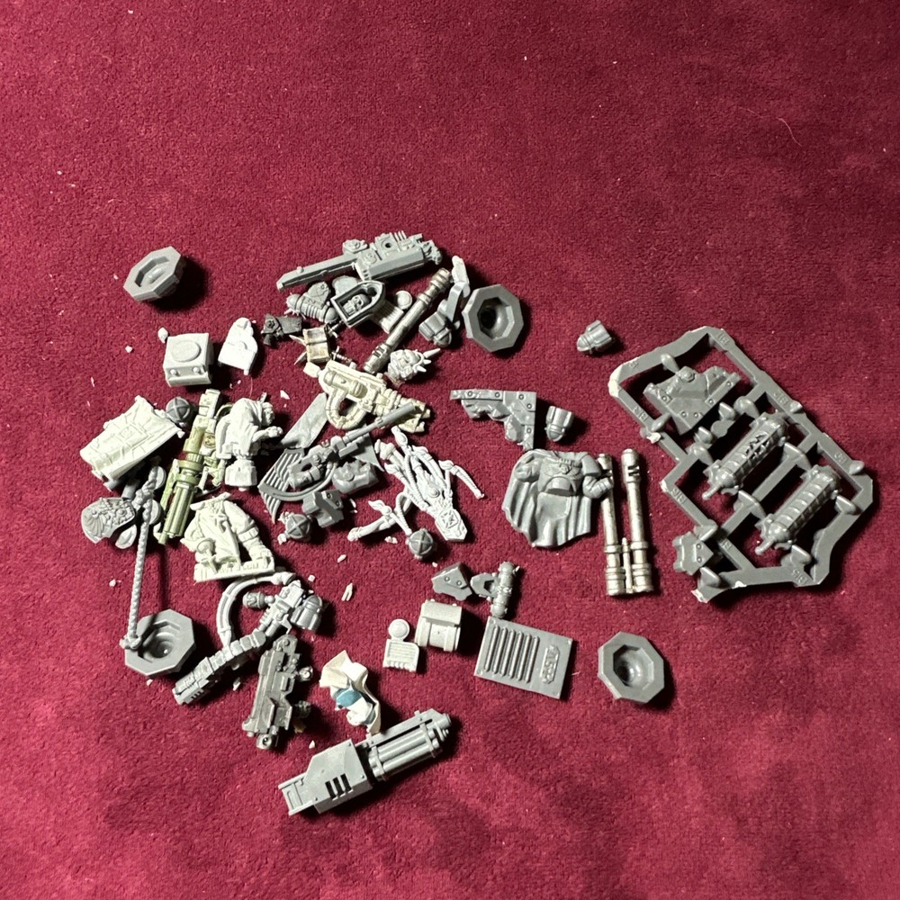 Warhammer 40K: Space Marine- Bits Plastic Finecast & Metal B5201