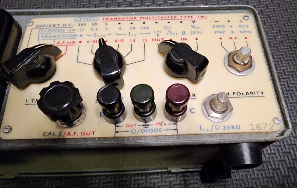 CMC Levell Transistor Multi-Tester type tm1