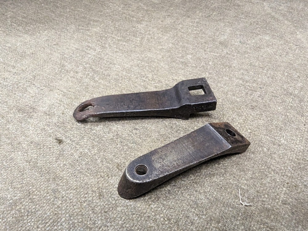 Japanese Arisaka upper and lower receiver extensions, tangs