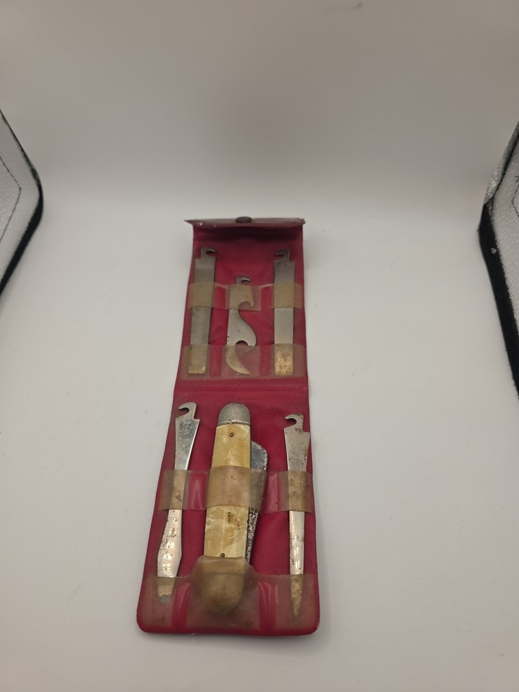 Vintage Imperial Tool Kit With Snap Close Case - Handle & 6 Tools. T7