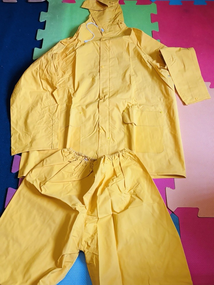 Endurance Rainmaster Two-piece Suit ,Yellow, XL