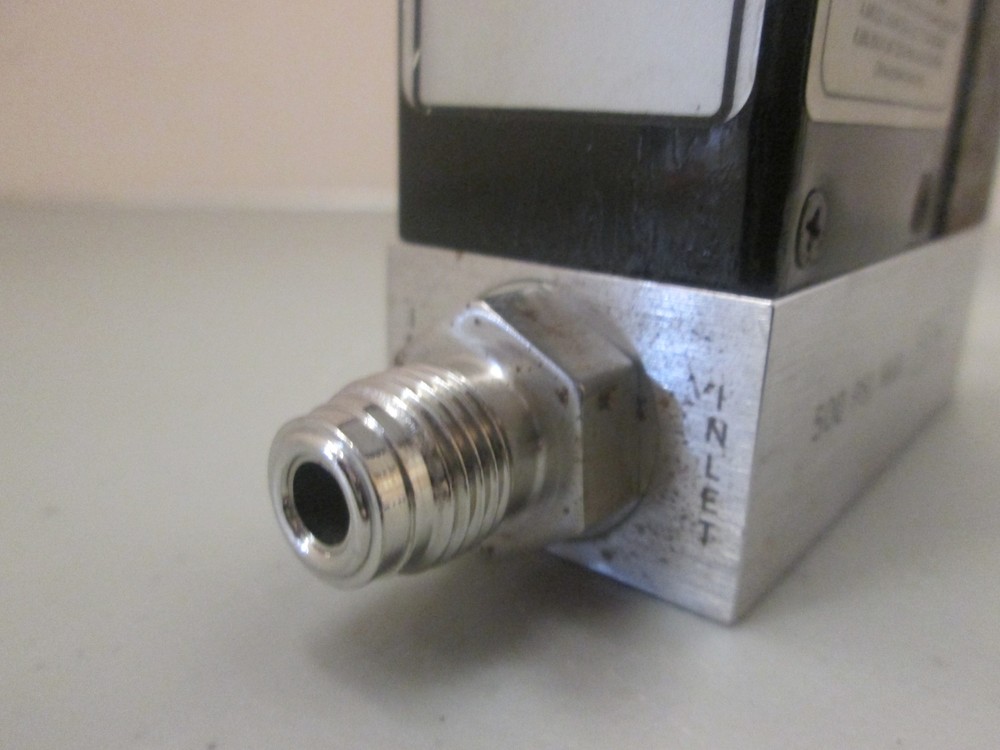 Unit UFC-1100A, Mass Flow Controller MFC, NH3, 500 SCCM, Used