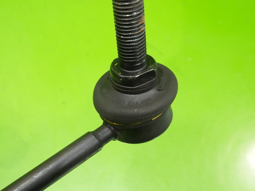 00-06 Audi TT OEM driver left front sway stabilizer bar end link mount joint