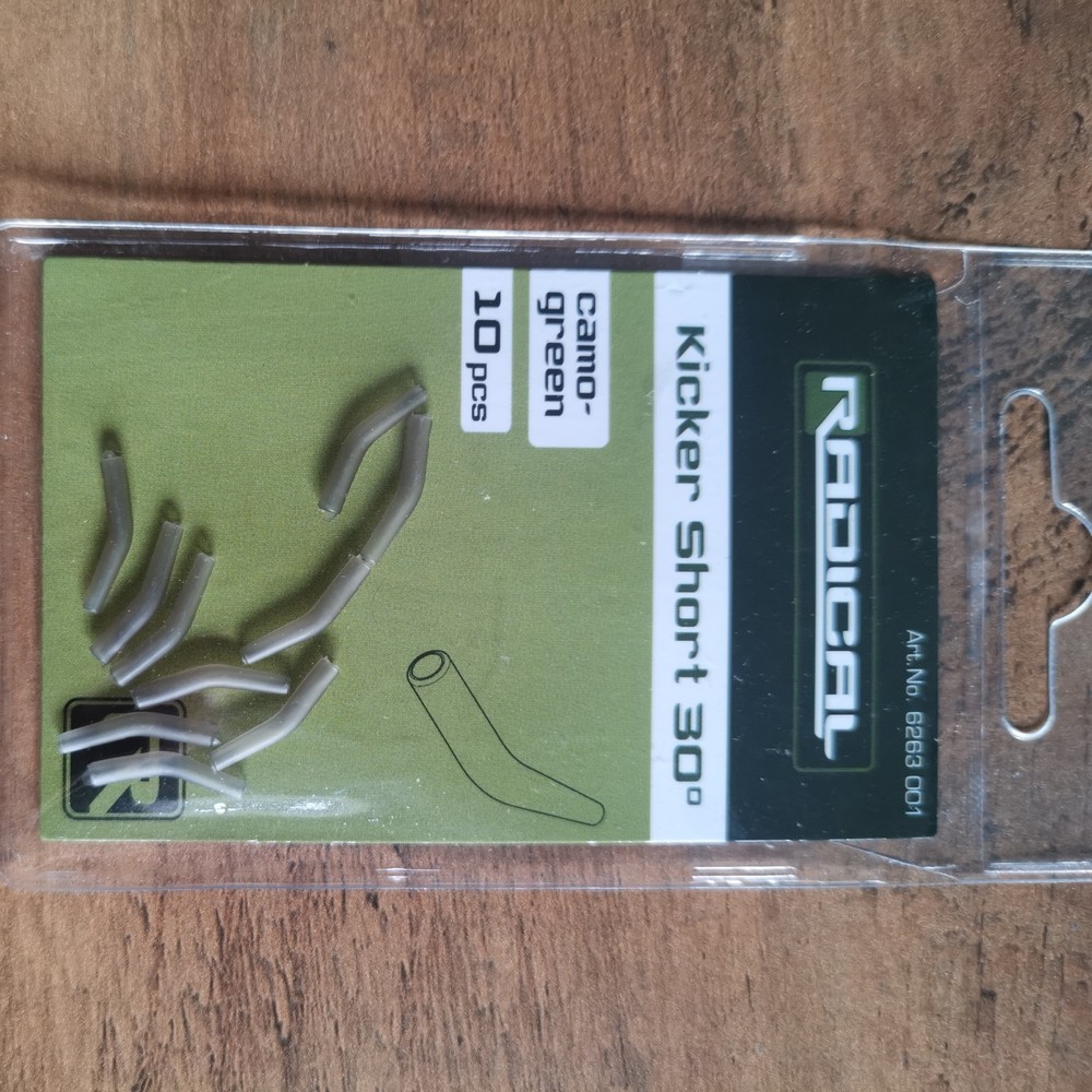 Radical Kicker Short 30° camo green