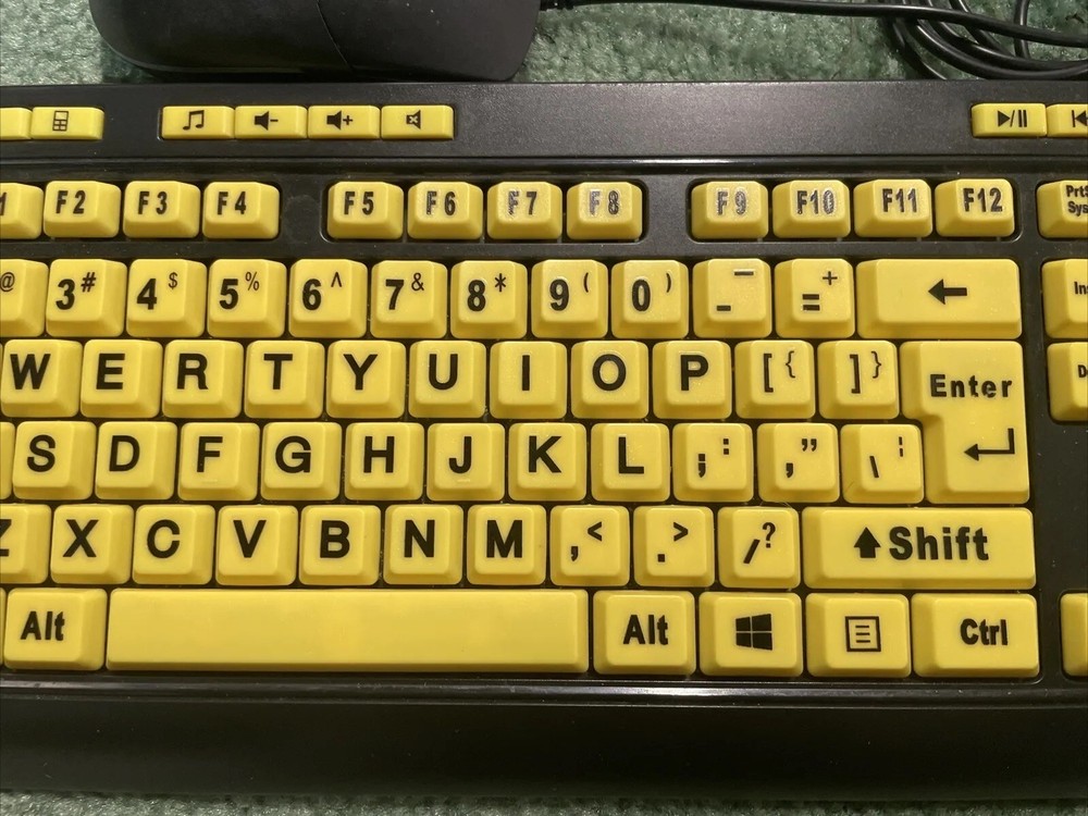 Adesso AKB-132UY Desktop Keyboard and Mouse - Wired