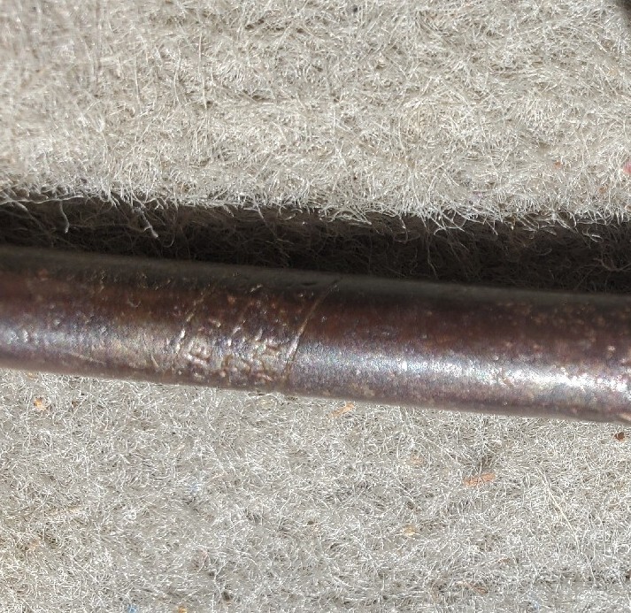 VINTAGE 9.5" H D SMITH PERFECT HANDLE SCREWDRIVER