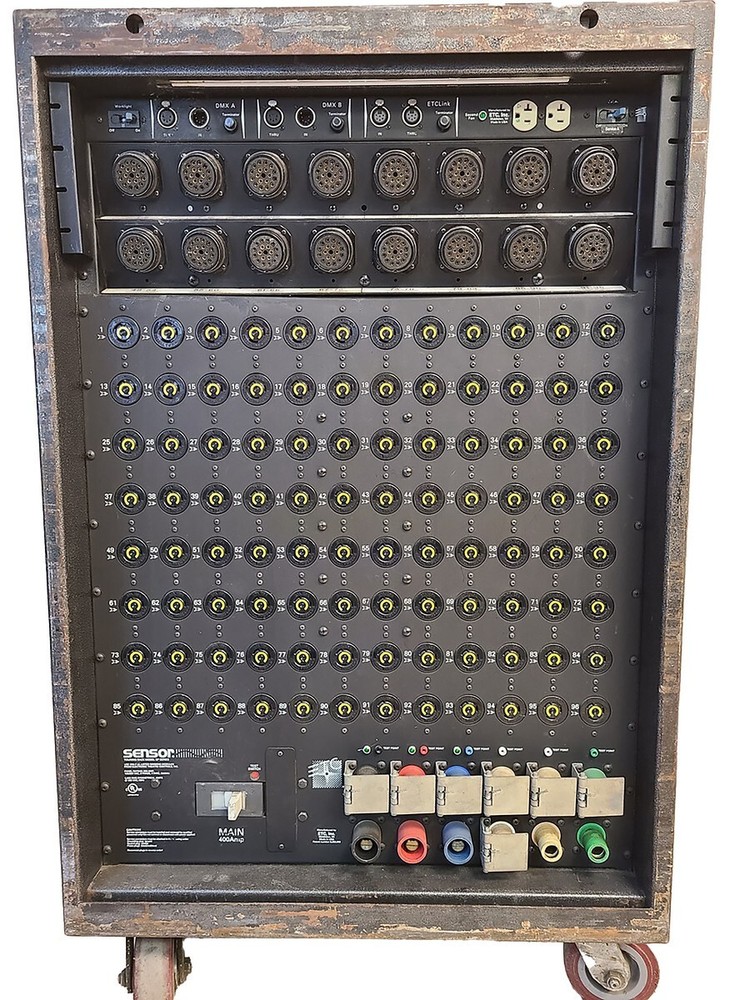 ETC Dimmer 96.2.4K Sensor Rack. CANADA
