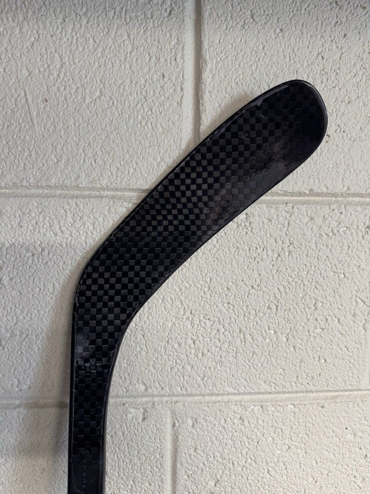 warrior hockey stick