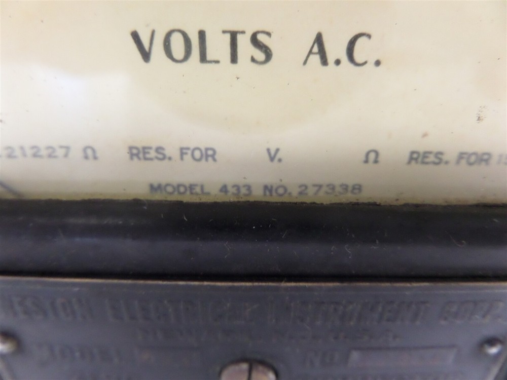Vintage Weston AC Voltmeter Zero Corrector Meter Model 433 - Cracked Plastic