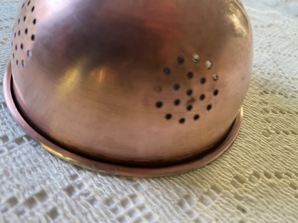 Vintage Copper Strainer , Long Handle, 5.5" D
