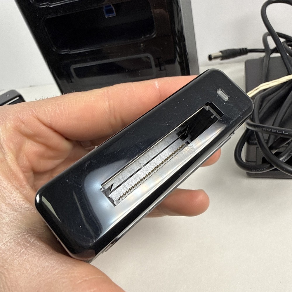 Lexar Professional Workflow HR2 Hub w/ cables