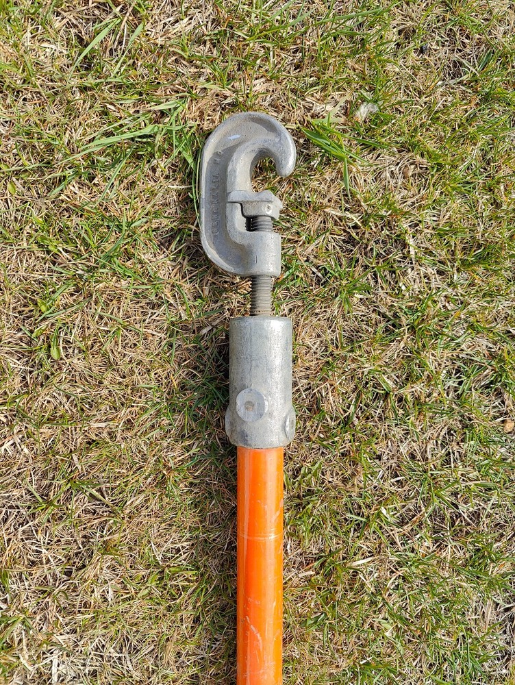 CHANCE Linemans clamp stick pole Approx. 57" in length