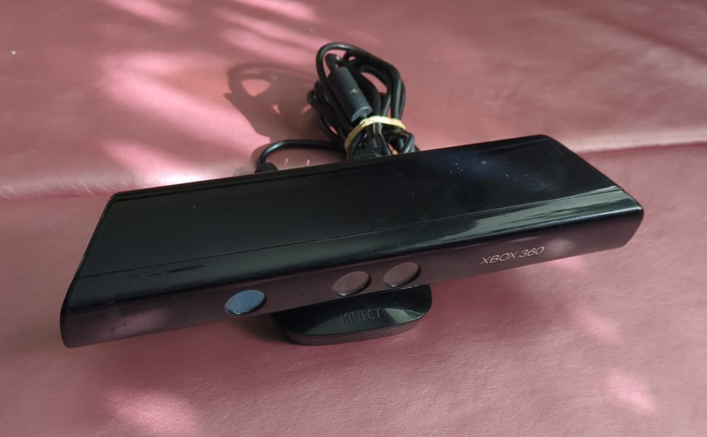 Kinect Sensor Bar Model 1414 (Microsoft Xbox 360, 2007)
