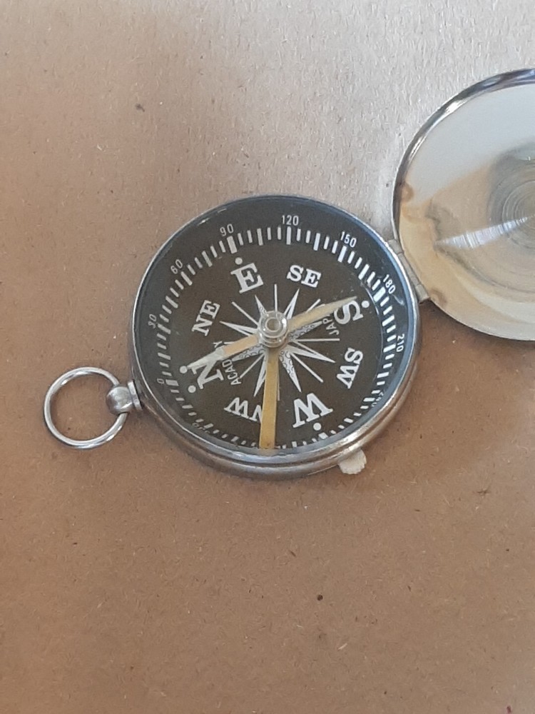 Academy branded Directional Compass Survival Guidance Tool w/ lockdown Arrow