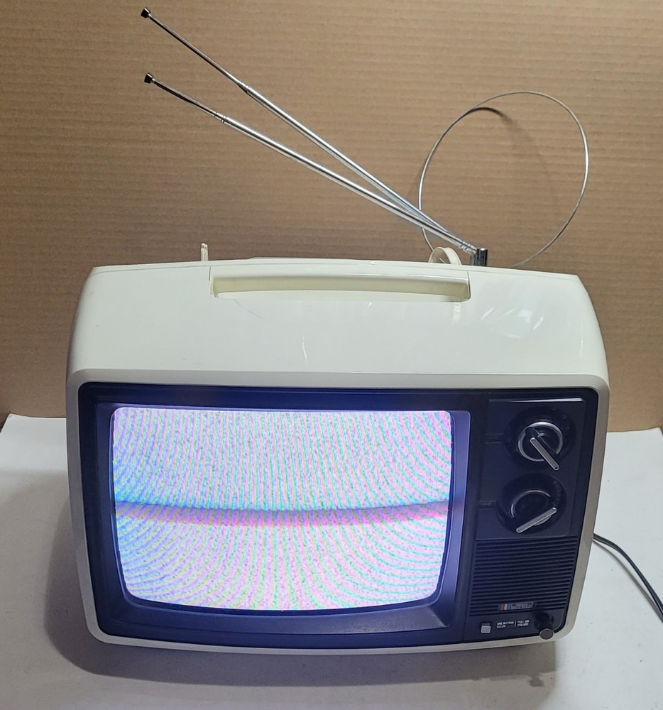 Sears Solid State Television Model 564.40220700 March 1978