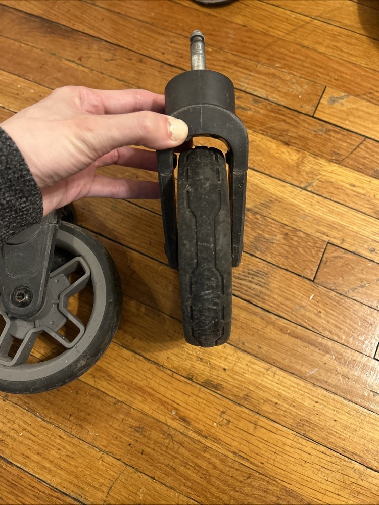 Uppababy MINU V1 Stroller Front Stroller Replacement Wheels