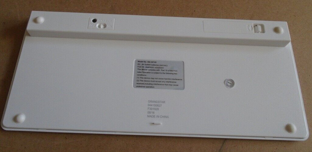 Buxton Bluetooth Keyboard Model SM-36749 White on Silver OPEN Box!!!