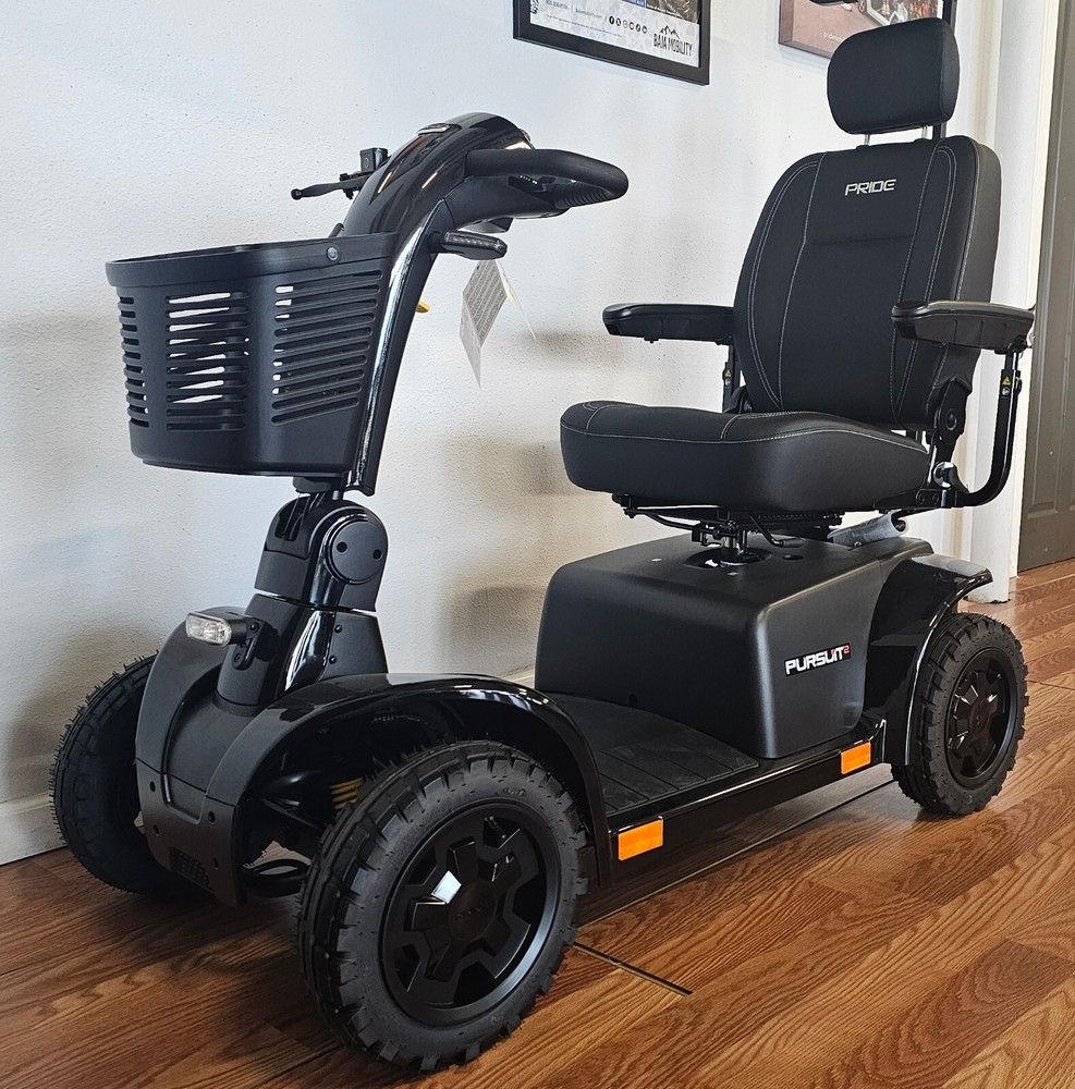 Pride Pursuit 2 Heavy Duty Mobility Scooter  SC7132 - OPEN BOX