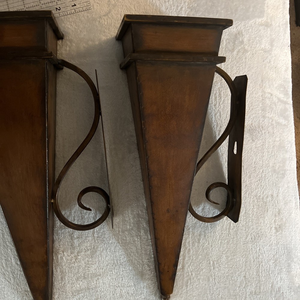 Tall, Metal Sconces/wall Vases Triangler With Scroll Backing