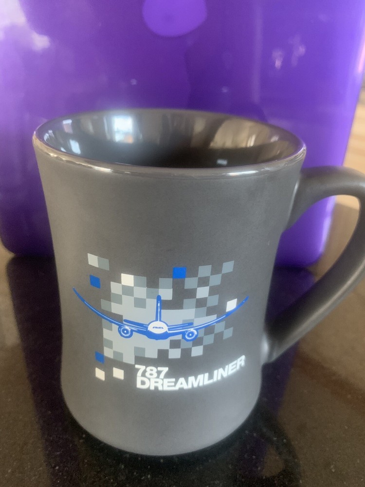 Boeing 787 Dreamliner Mug