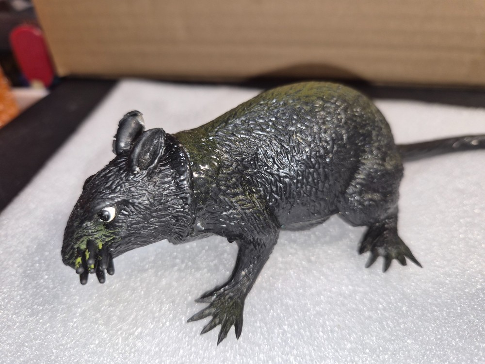 Rubber Rat Squeaky Toy with Long Tail