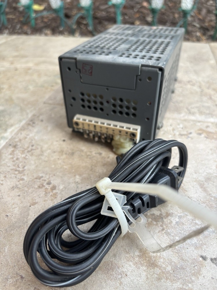 ⭐️Lambda Model LXD-A-152-R Input 187-242 VAC⭐️Output 12-15 VDC⭐️Untested⭐️