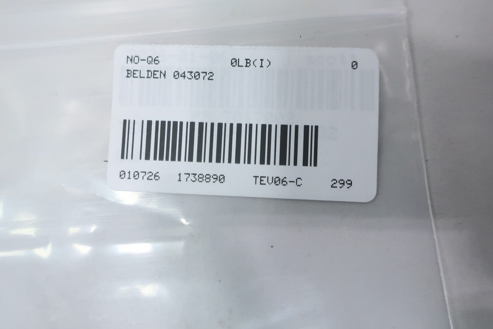 Belden 043072 Booted Universal Joint