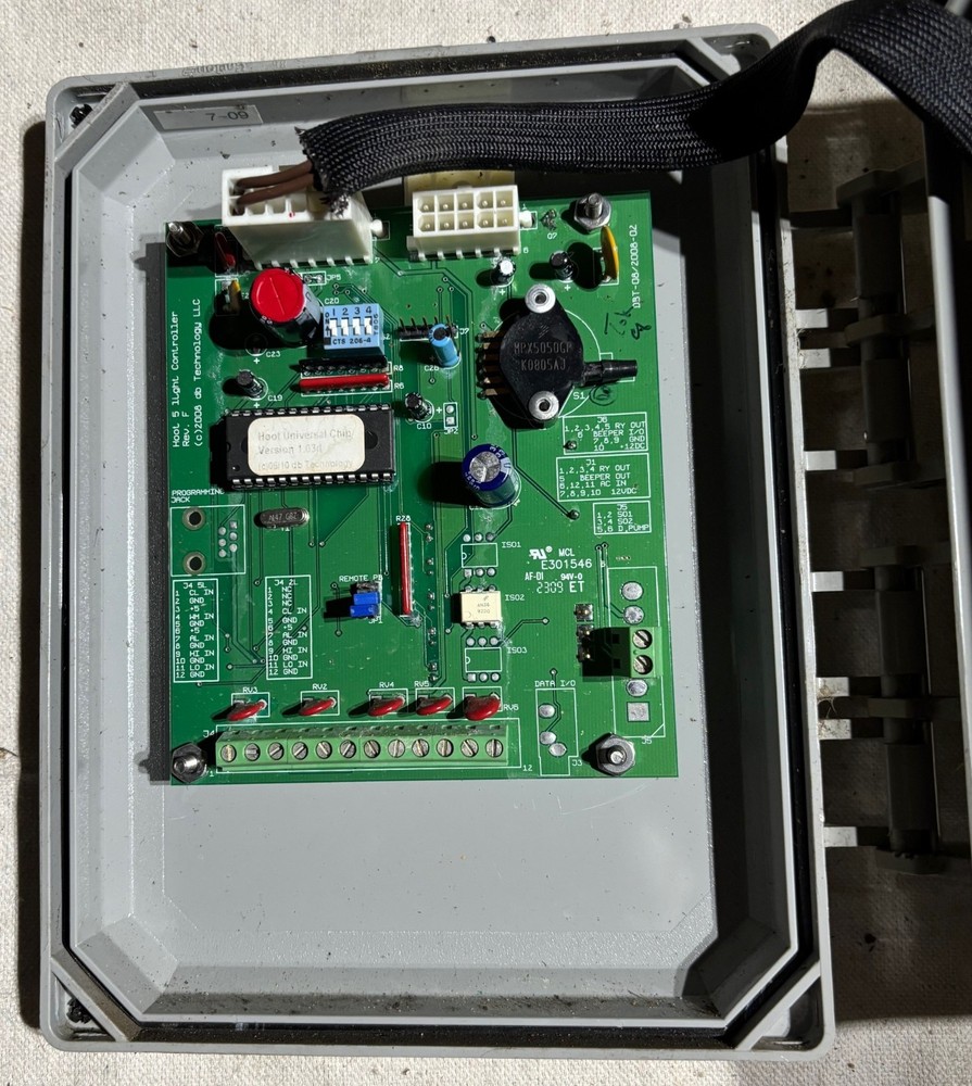 HOOT SYSTEMS Aerobic Treatment System Controller Box for PROBE Water Level