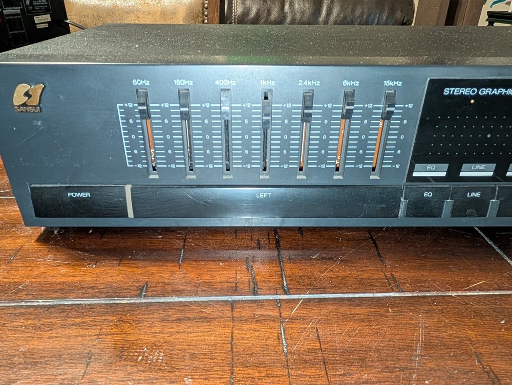 SANSUI SE-2000 Vintage Stereo Graphic Equalizer