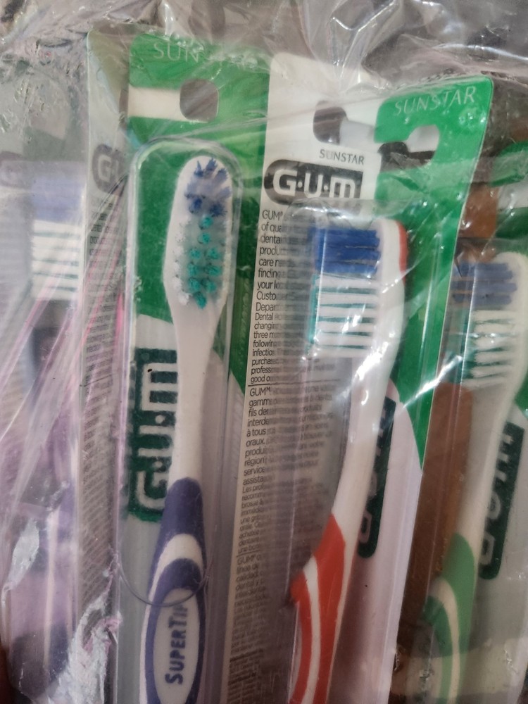 12 Pk GUM 461 Super Tip Toothbrush, Compact Soft