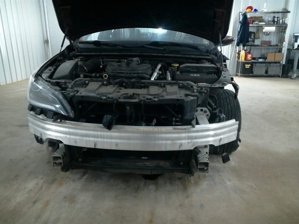 200 2015 High Mounted Stop Light 104753328