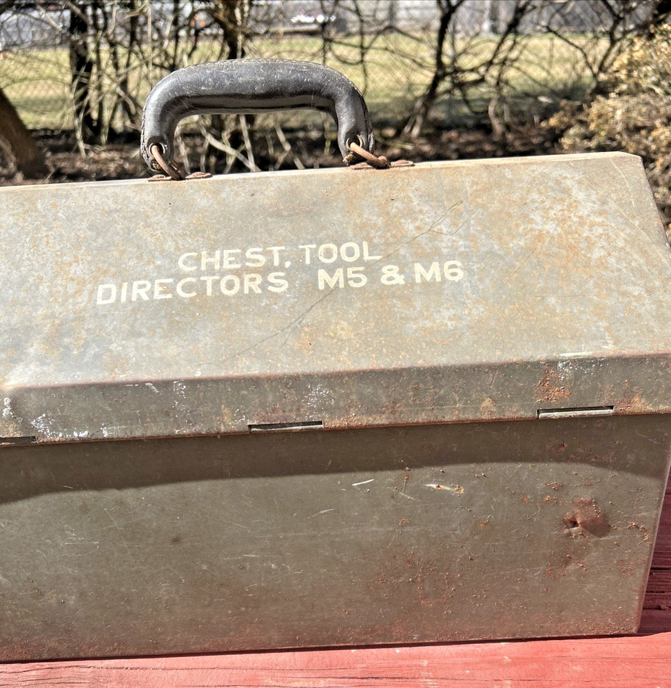 Vintage MILITARY TOOL Box ????