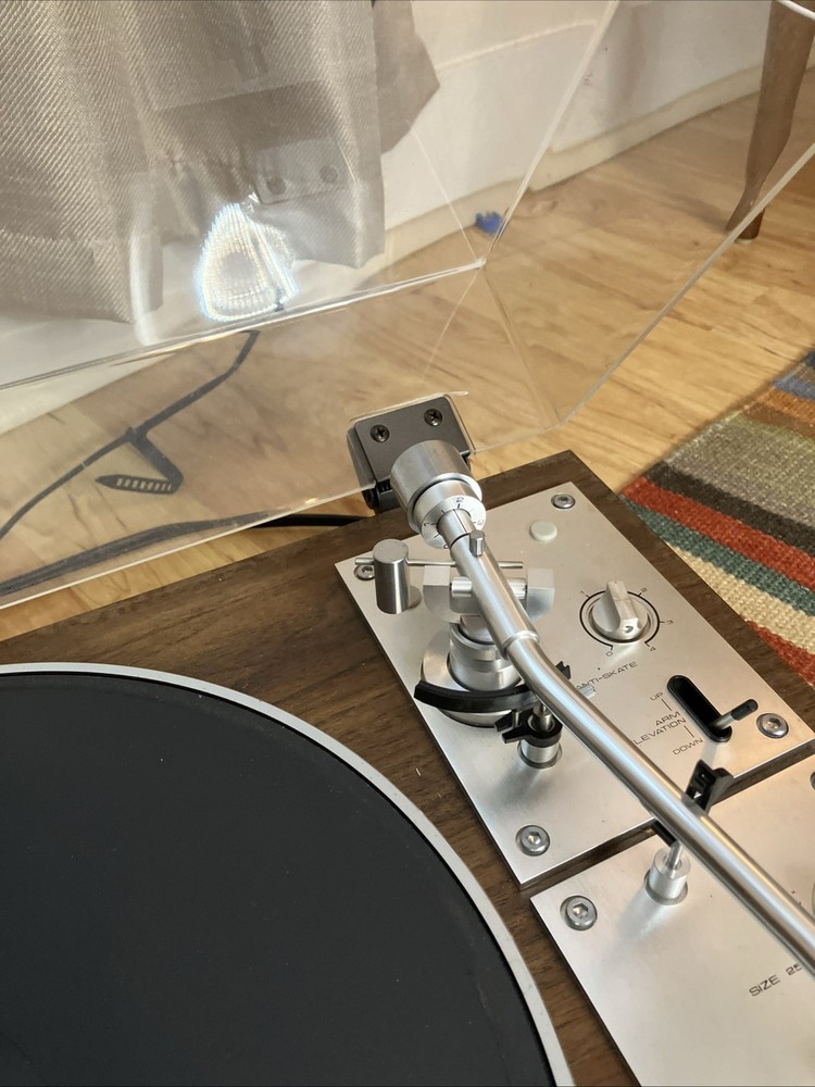 PIONEER PL-570 TURNTABLE