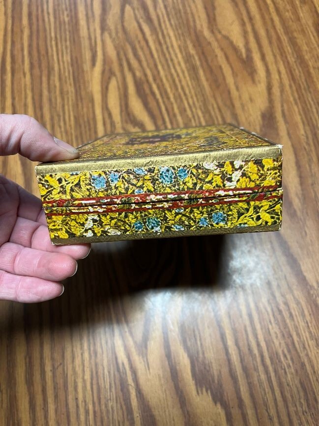 GOBELIN CHOCOLATES VINTAGE CANDY BOX, EMPTY- CAMBRIDGE, MASS.