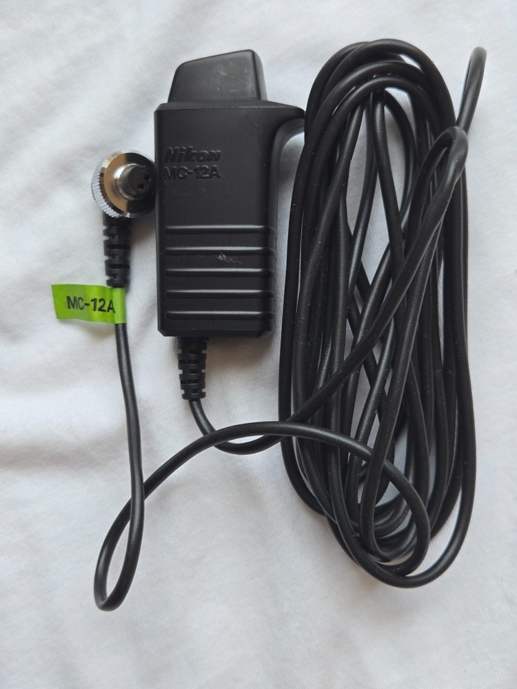 Original Nikon MC-12A Remote Shutter Release Cable in Excellent Condition