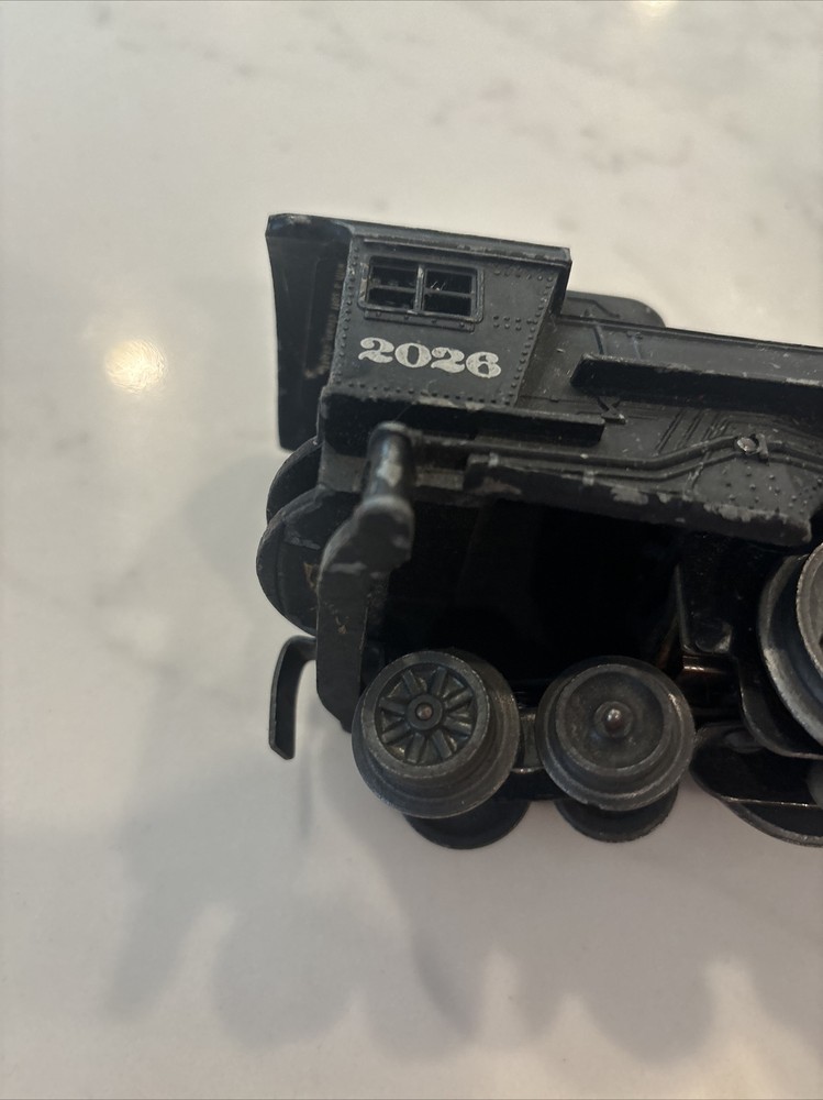 vintage 1950’s Lionel 027 train set good condition