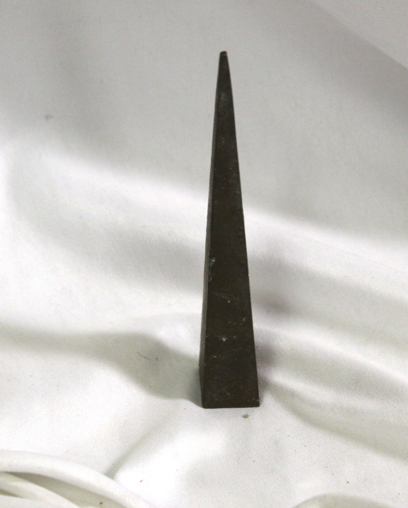 Custom Finial , Bronze ,Pointed spear, Lamps ,5 " ht