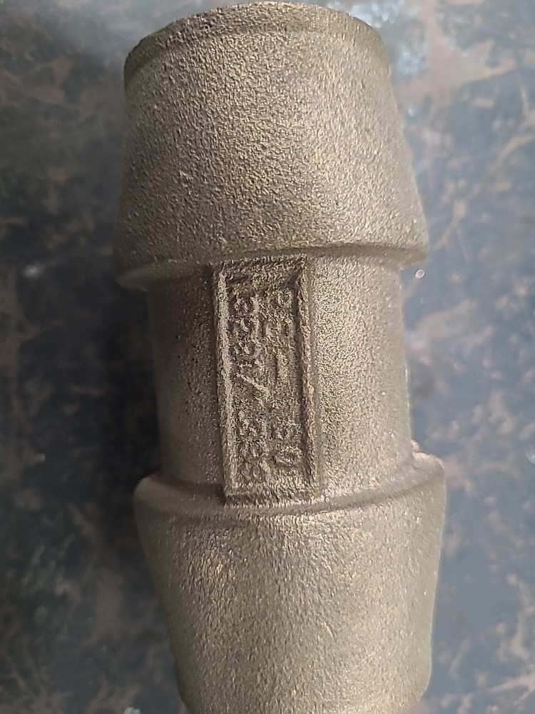Mueller Insta-tite 1 1/4 Coupler