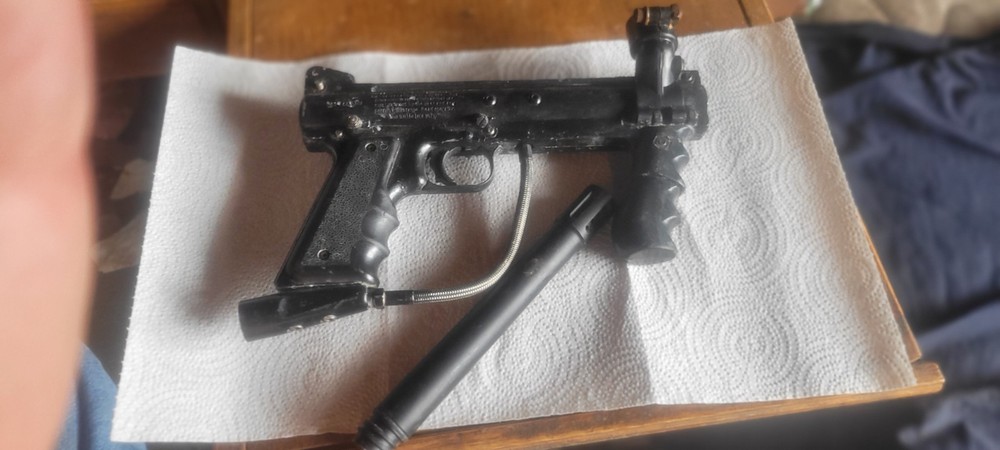 Used Tippmann 98 custom with response Trigger