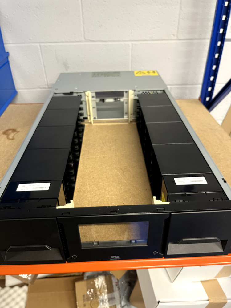 Q6Q63A MSL3040 HP StoreEver Scalable Library Expansion Module