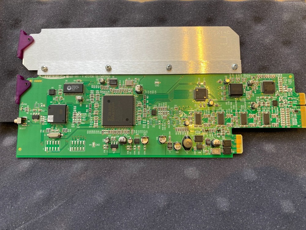 AMX-1121 2- AES/EBU Digital Audio Embedder (SDI)