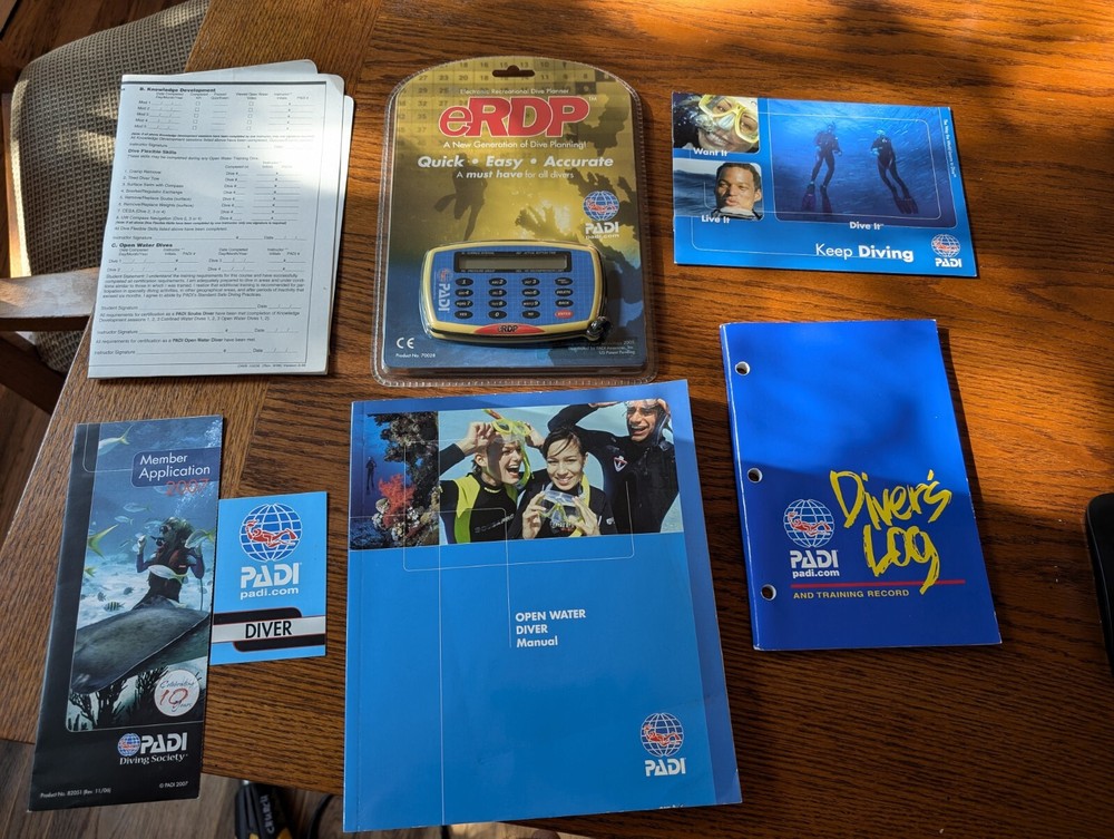 PADI Open Water Computer Crew Pack Manual Scuba Divers Log Dive Computers Book