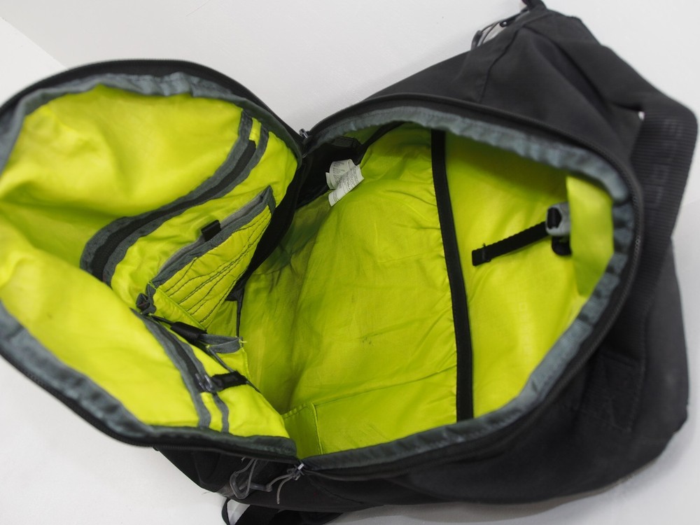 LifeProof Backpack In- Black