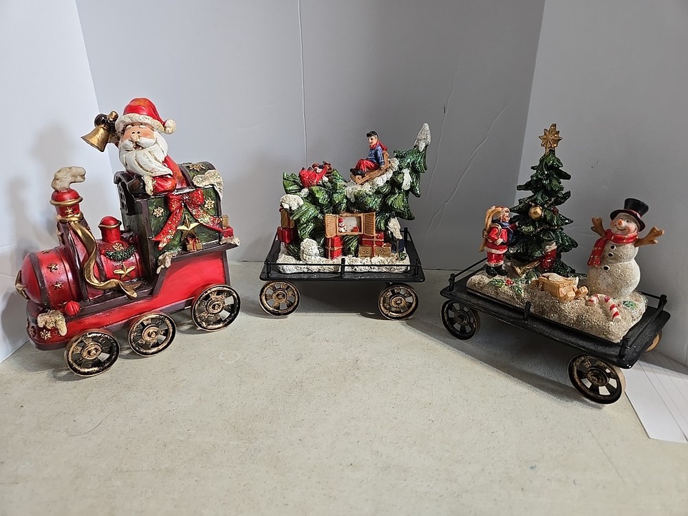 Transpac Holiday Train Set 3 Pc. Set