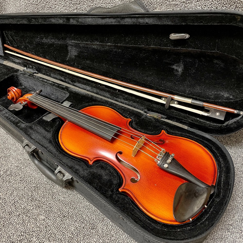 Becker Viola with Case and Bow