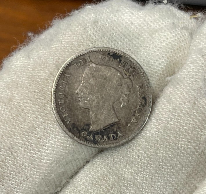 1886 Canada 5 Cents Silver Coin