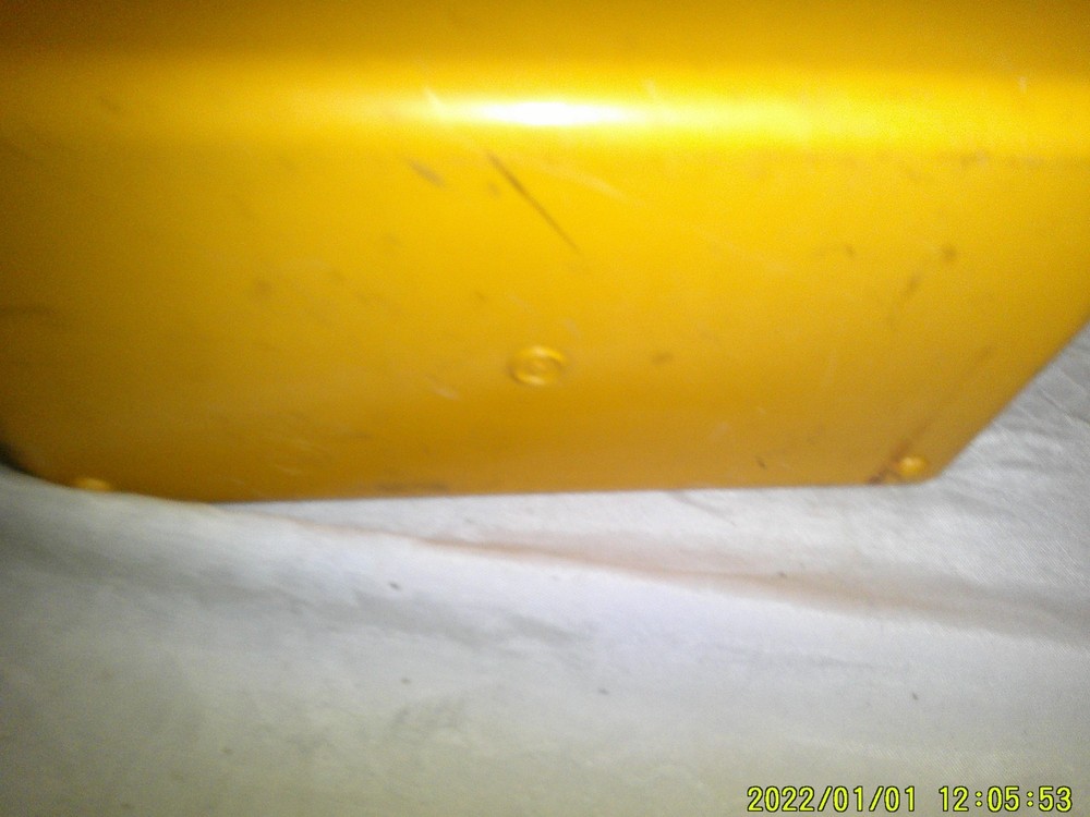 VINTAGE HARD SHELL PLASTIC YELLOW CARRY SEWING BOX