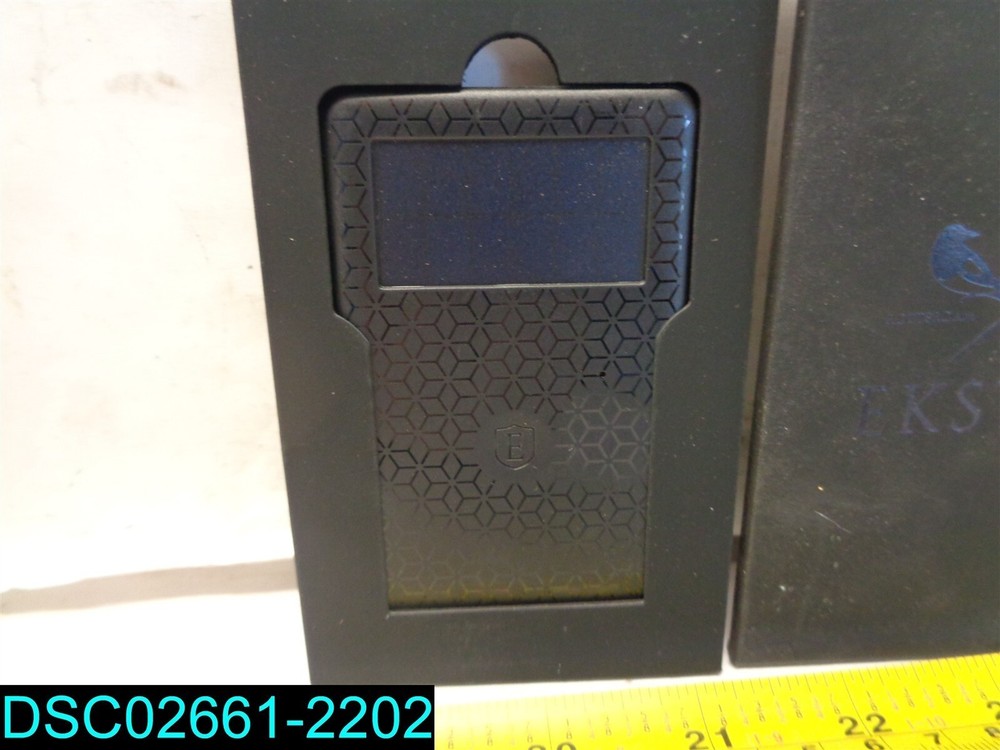 Ekster Tracker Card - Solar Powered Wallet Tracker - Two-Way Ringer