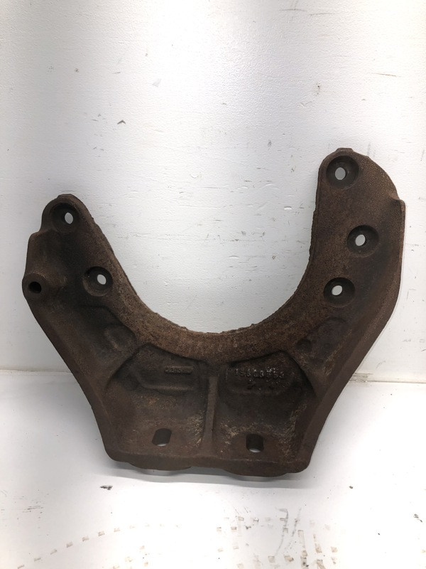 Mack E6 Engine Mount 158GB853 (548-10124)
