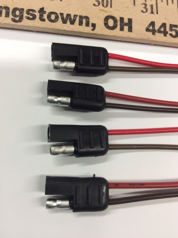 Molded Flat 2 Conductor Connector 2 Way 16 Gauge Trailer Molded Bullet Terminal